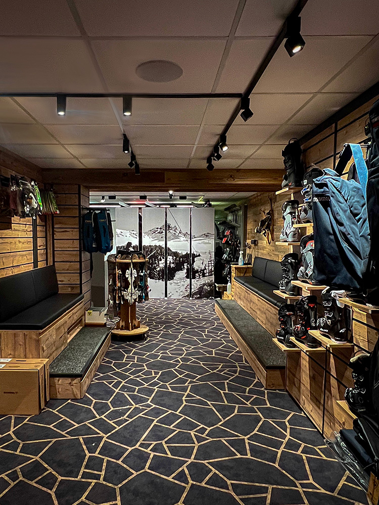 Copyrights Lights & Scenari - chamois sports 1bd