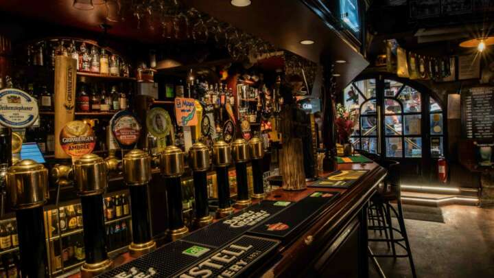 Captain Pub - Restauration Annecy Vieille ville (74)